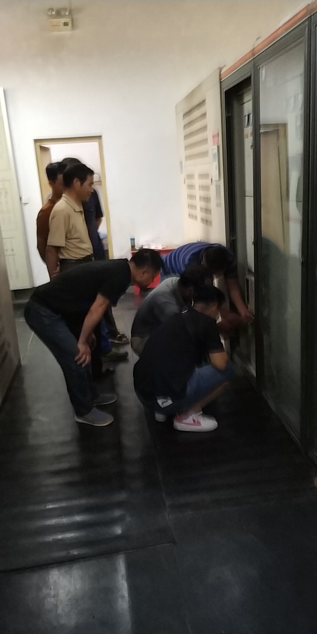 高低压停送电培训 (1).jpg 高低压停送电培训 (1).jpg