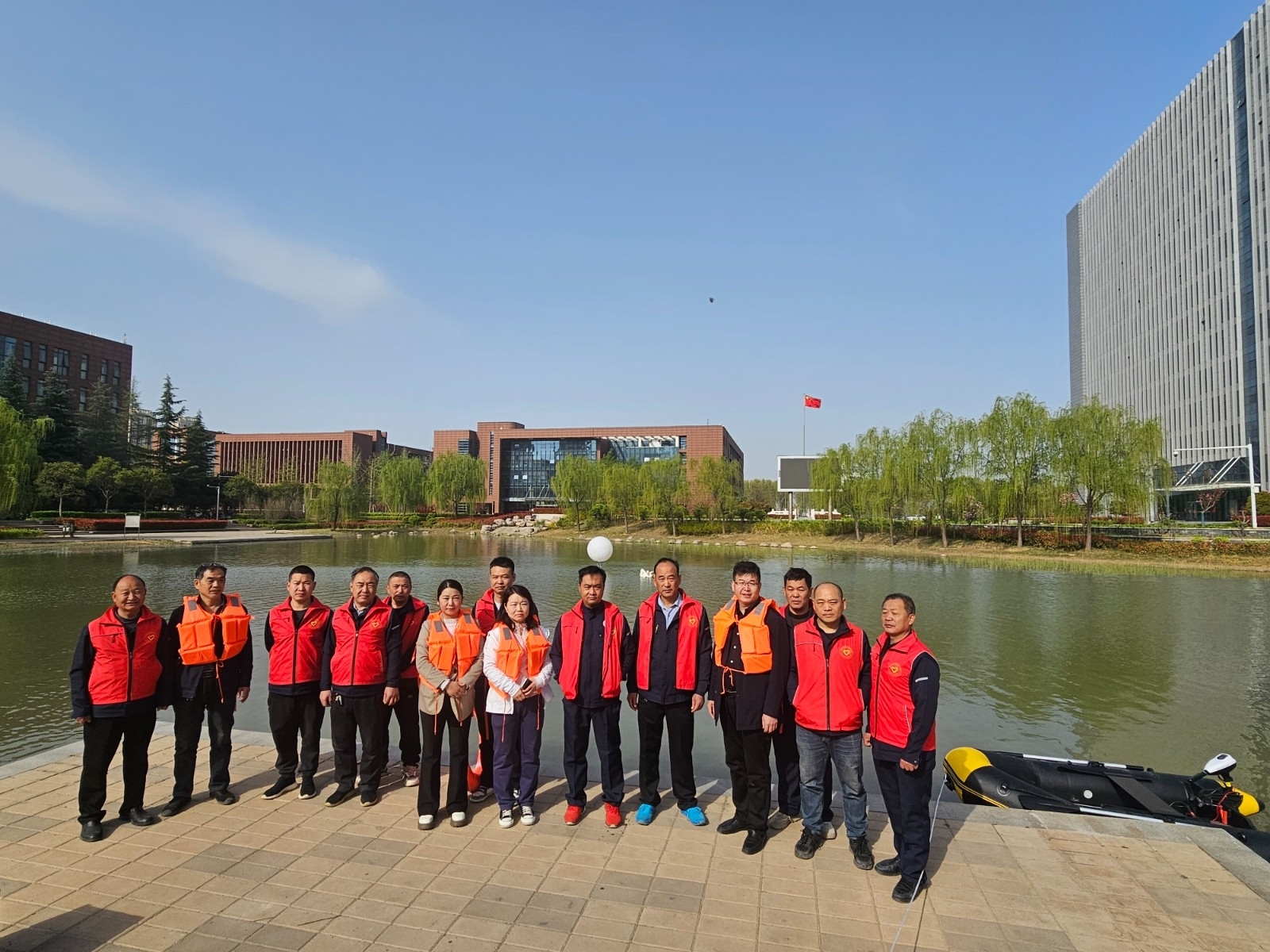 f0d89abf2c42d61307b29de5f9ab092.jpg f0d89abf2c42d61307b29de5f9ab092.jpg